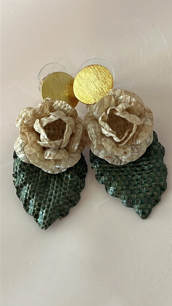 Natura small Rose with leaf banana fiber earrings  - 1