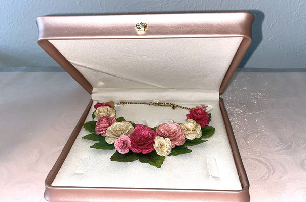 Multicolored Roses Bushes Necklace - Banana Fiber - 5