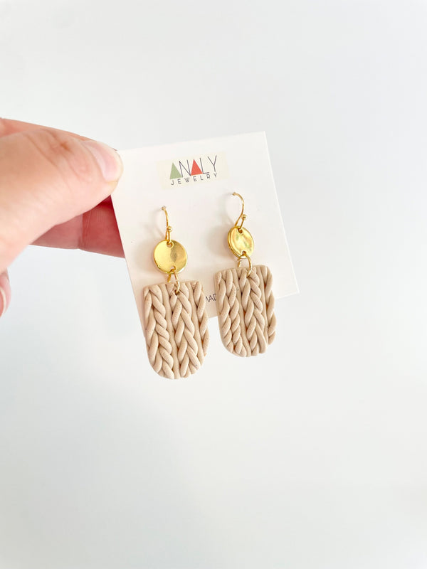 Small knitted Earrings - 3