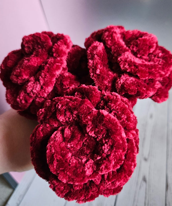 Handmade Crochet Rose Bouquet - 3